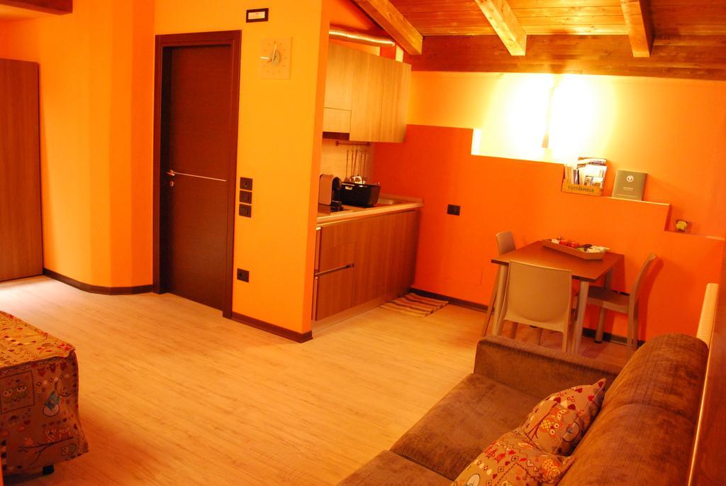 Agriturismo Il Frutto Permesso Bibiana ห้อง รูปภาพ
